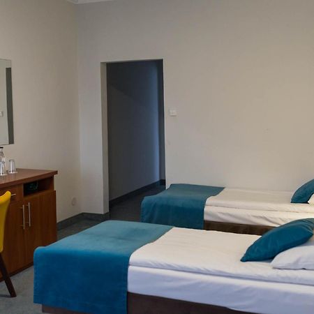 Hotel Mazury Gizycko Bagian luar foto