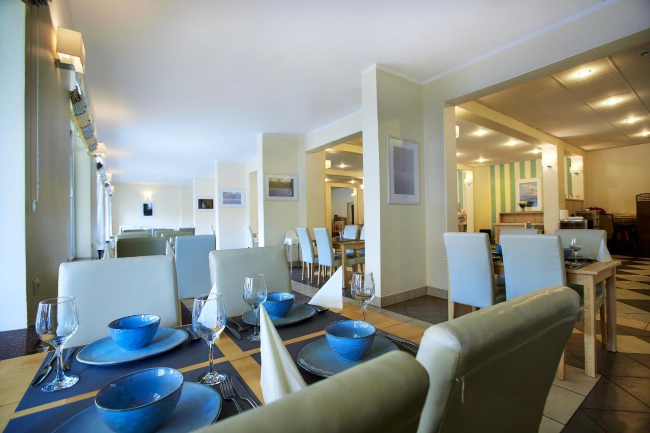 Hotel Mazury Gizycko Bagian luar foto