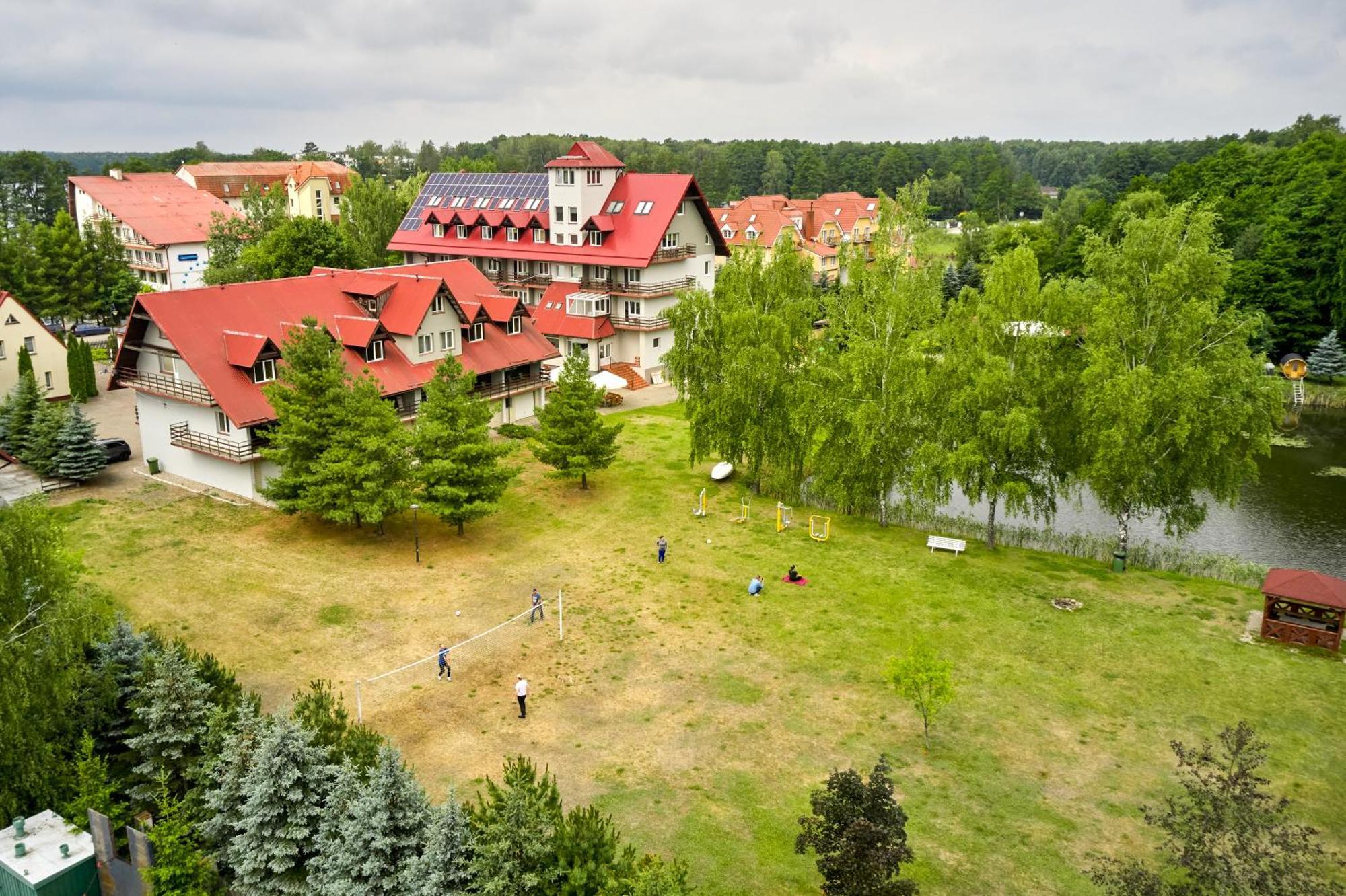 Hotel Mazury Gizycko Bagian luar foto