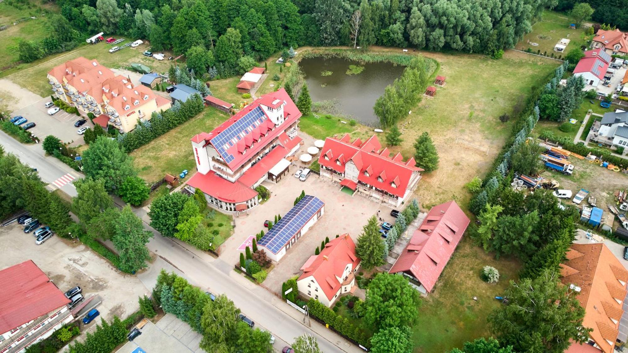 Hotel Mazury Gizycko Bagian luar foto