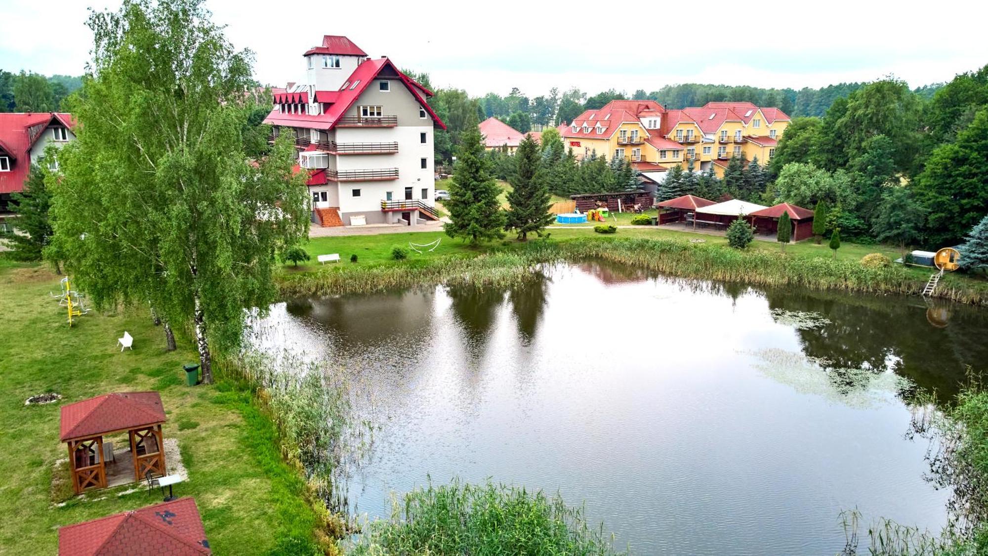 Hotel Mazury Gizycko Bagian luar foto