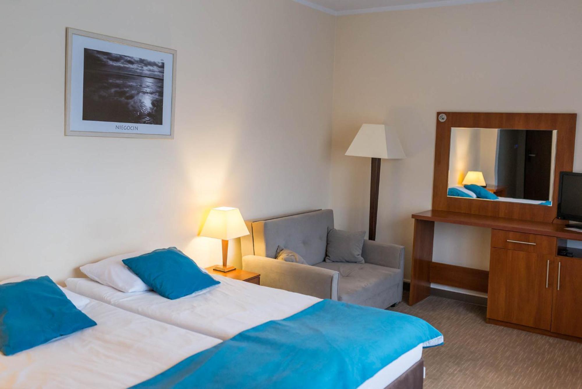 Hotel Mazury Gizycko Bagian luar foto